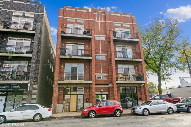 Building Photo - 2841 N Pulaski Rd Rental