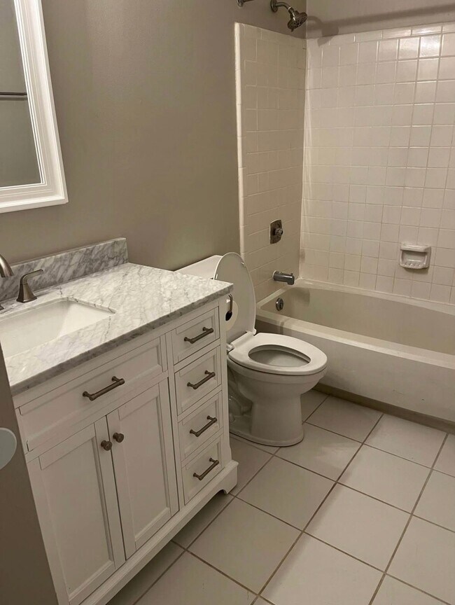 Photo - 2901 Heathstead Place Unidad G
