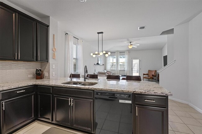 Photo - 137 Red Sun Dr