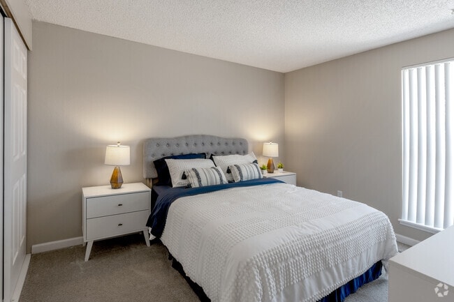 Elm 1BR, 1BA - 672SF - Dormitorio - Timbers Apartments