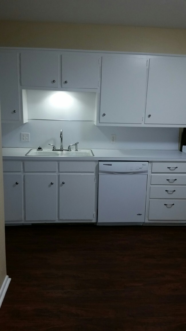 Photo - Park Plaza Town Homes & Corporate Apartments