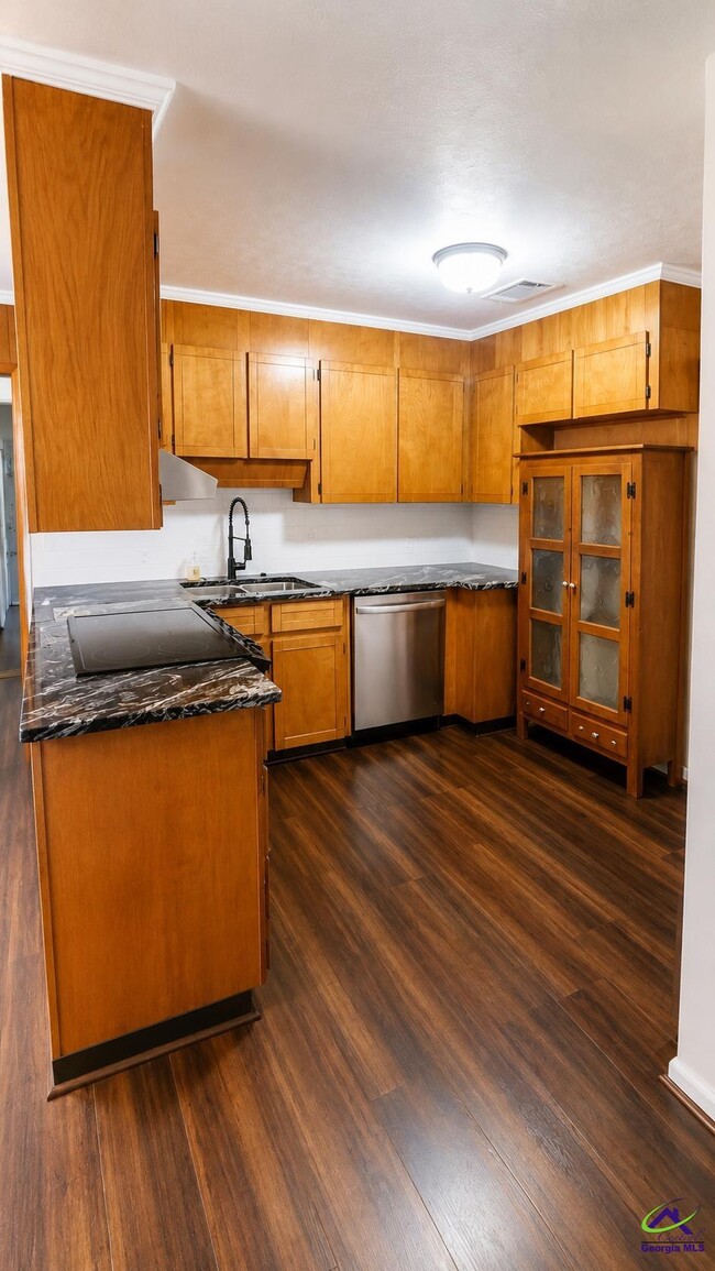 Photo - 142 Carter Woods Dr