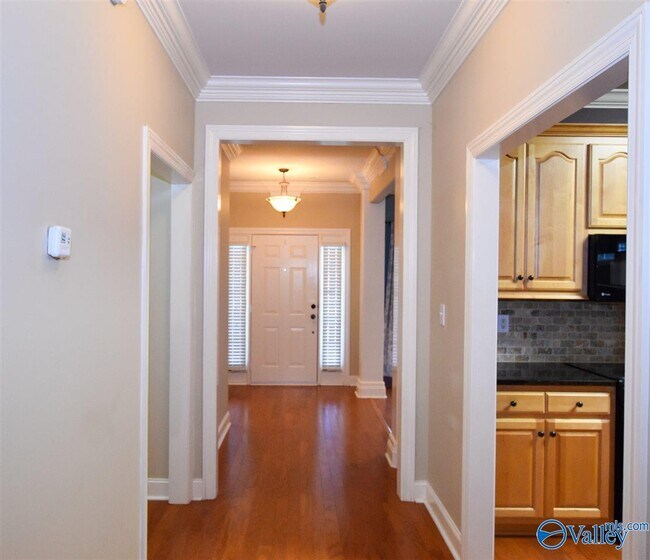 119 Averbeck Ct
