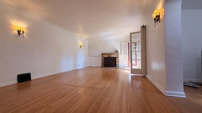 Photo - 1611 Idlewood Rd