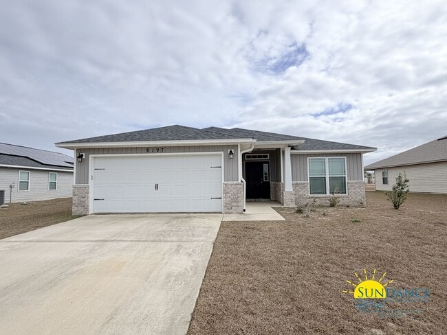 Building Photo - Charming 3 Bedroom Home in Gulf Breeze!