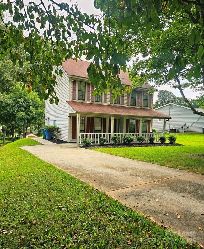 Photo - 9301 Chislehurst Rd