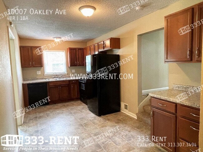 Photo - 10007 Oakley Ave