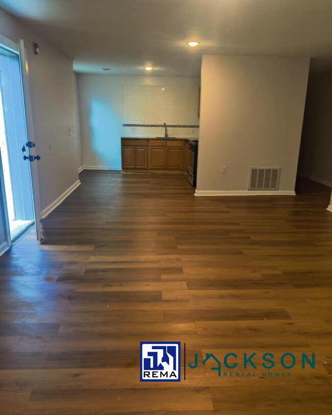 Building Photo - 890 N 41st St Unit A