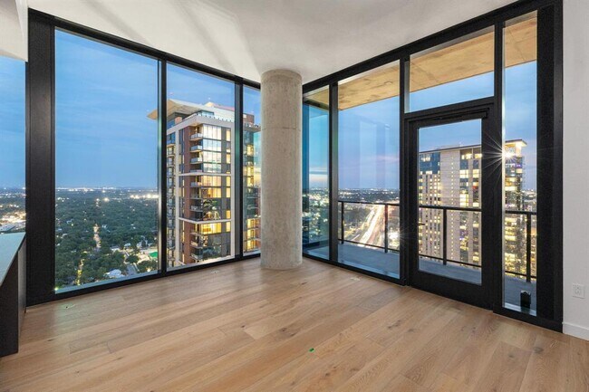 Photo - 610 Davis St Unit 3302