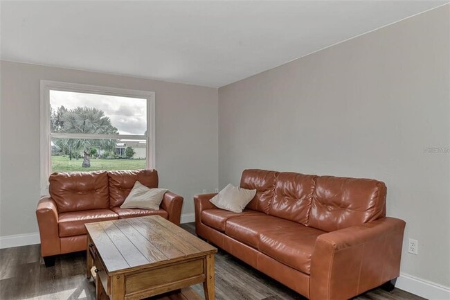 Photo - 304 San Carlos Ave