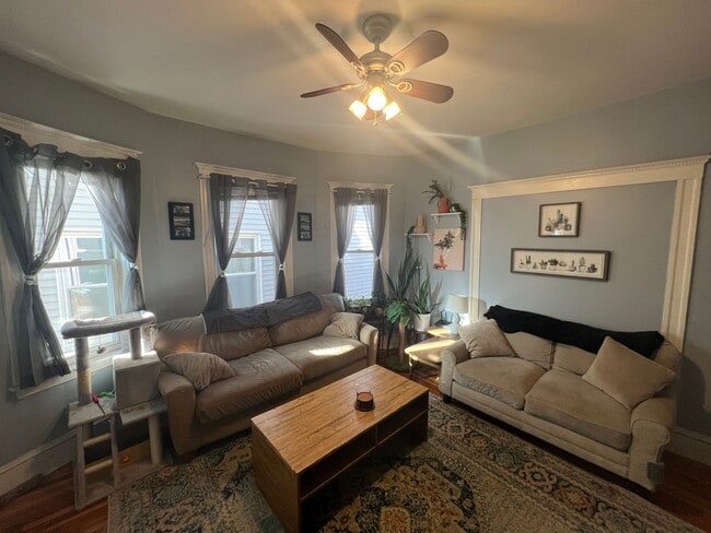 Photo - 294 Highland Ave Unidad Apartment #2