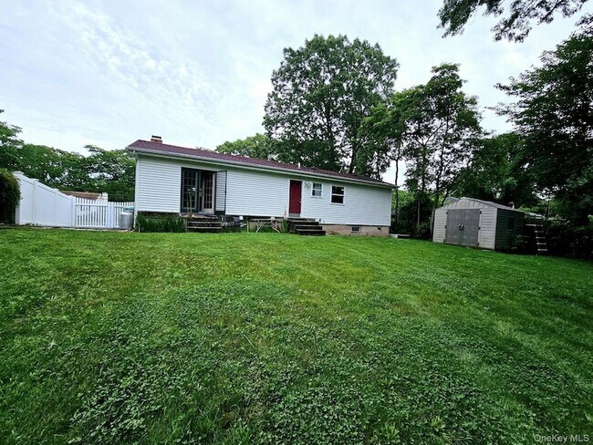 12 Nord Park Blvd