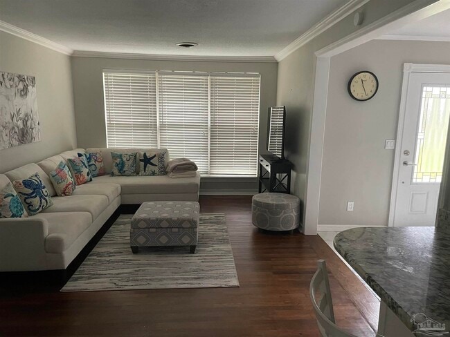 Photo - 1001 Rue Max St