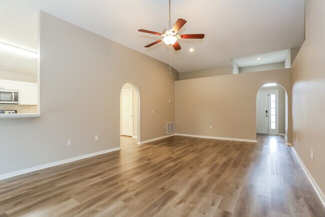 Photo - 10415 Song Sparrow Ln