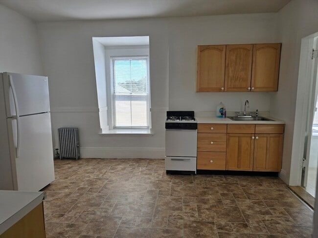 Photo - 4 Central Square Unit 8 1/2