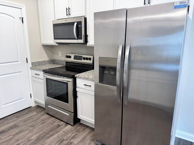 Photo - 6533 Fortuna Ave