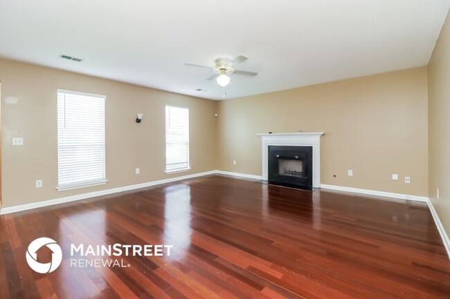 Photo - 1198 Oak Knoll Ct