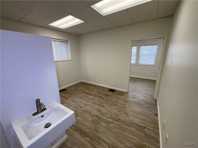 Photo - 127 Winslow St