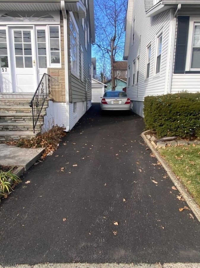 Photo - 57 Menzel Ave