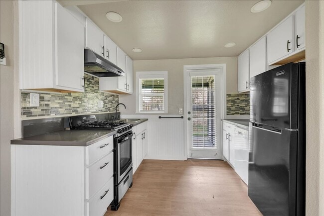Photo - 7717-7717 Cologne Ln