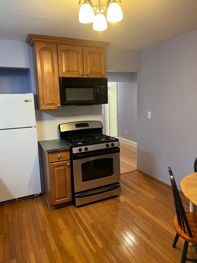 Photo - 23 Thayer St Unit 1