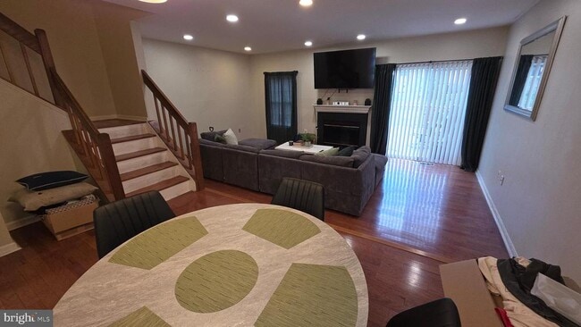 Photo - 4 Steeplejack Ct