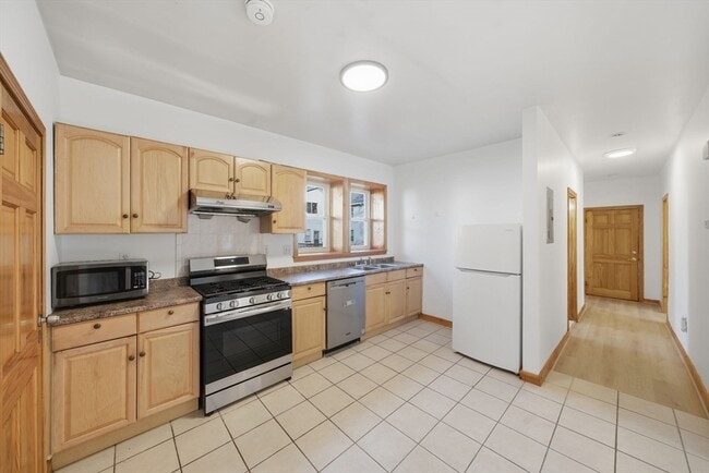 Photo - 62 Empire St Unidad 2