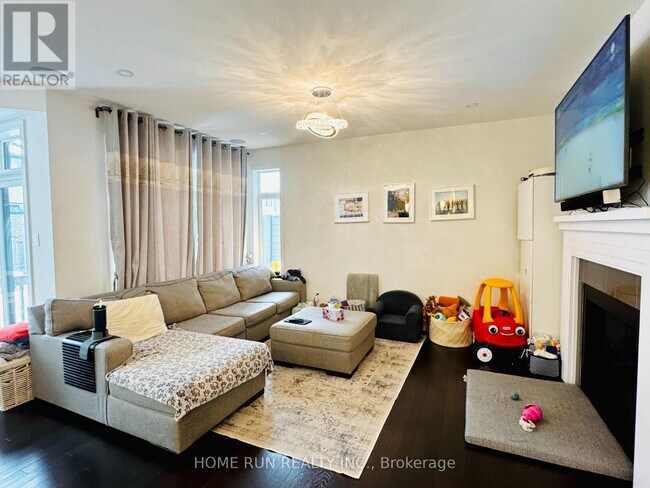 Photo - 279 Mount Nebo Way