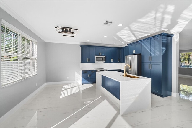 Photo - 15580 SW 49th Ct