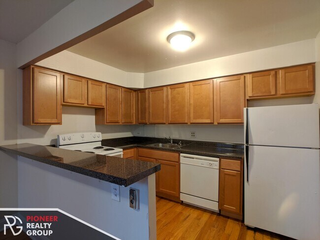 Photo - 1447 N Dearborn St