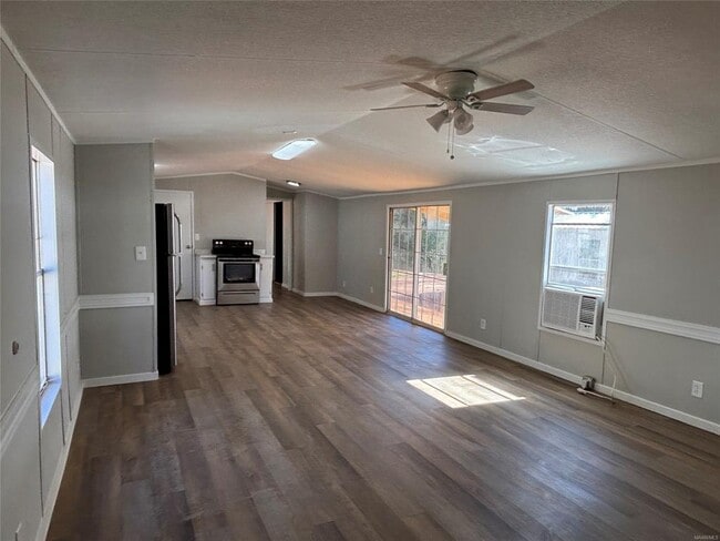 Photo - 1328 Aquila Dr