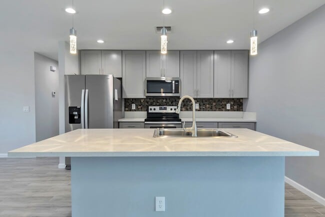 Photo - 6-Bedroom, 3-Bath Tempe Home with Private Pool Near ASU