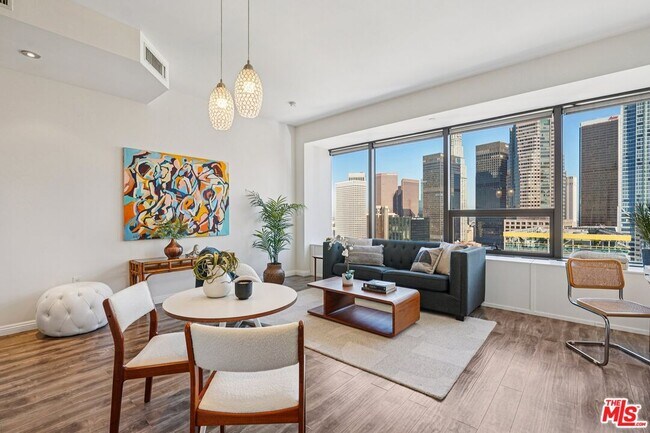 1100 Wilshire Blvd Unit 2209