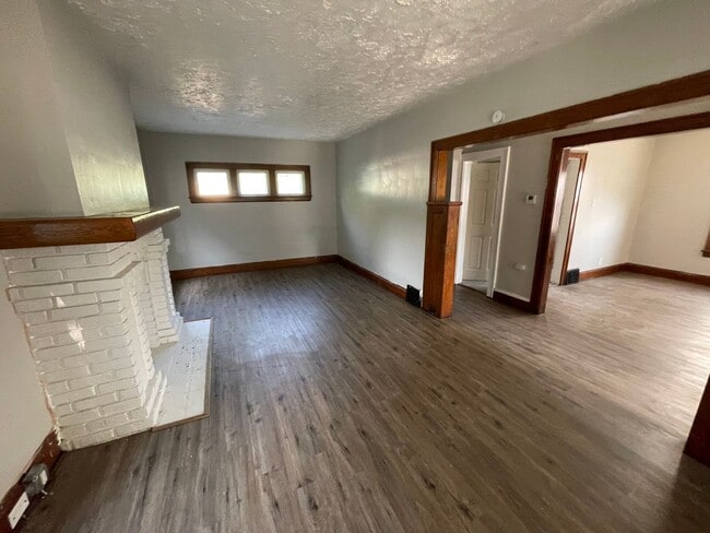 Photo - SECTION 8 and EDEN ACCEPTED!! Newly Renova...