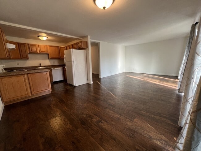 Photo - 1425 S Puget Dr Unidad Apt I1