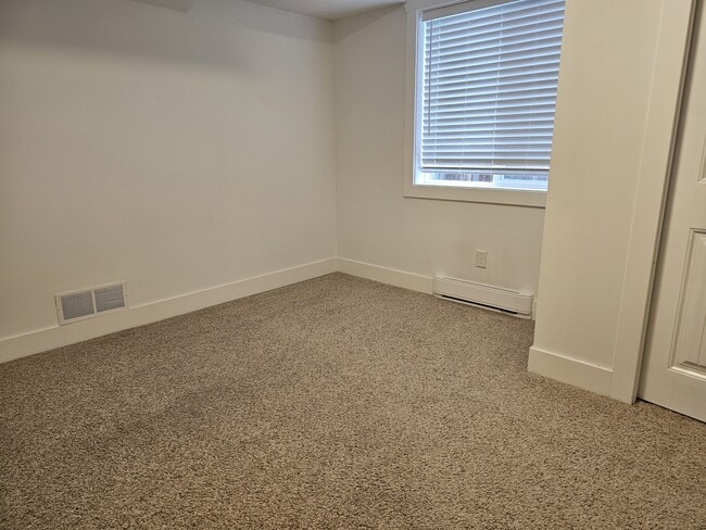 Photo - 47335 Brewster Pl