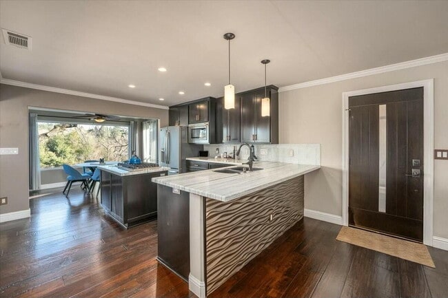 Photo - Executive Rental w/River Views from Every ...
