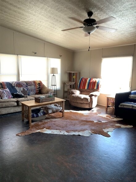 Photo - 919 Chandry Cir