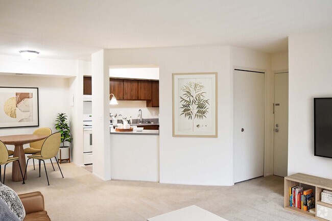 Building Photo - Manchester West Rental