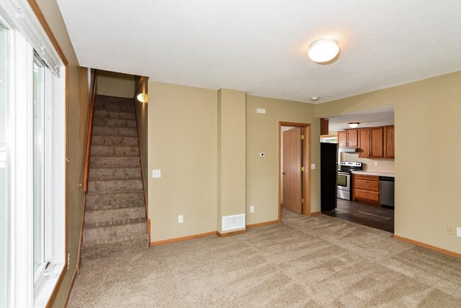 Photo - 123 4th Ave E