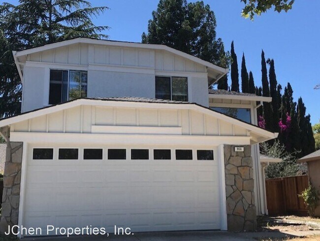 4 br, 2.5 bath House - 951 Pullman Ct. - 4 br, 2.5 bath House - 951 Pullman Ct.