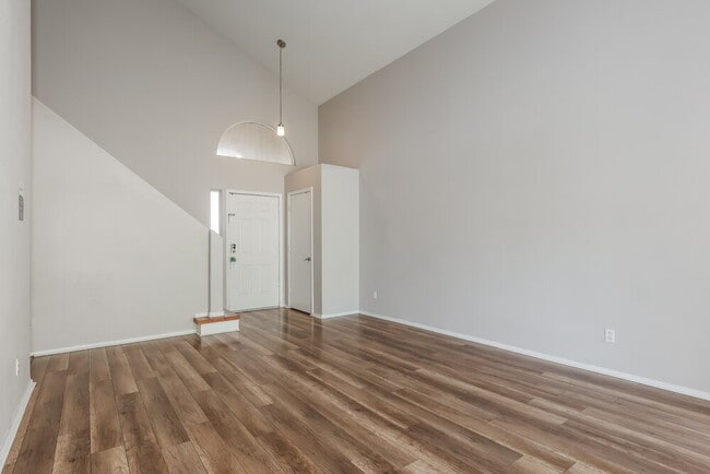 Photo - 17461 N 14th St