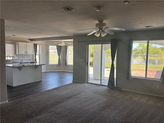 Photo - 2838 Cam Del Rio