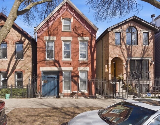 Building Photo - 1746 W Crystal St Unit 1