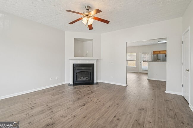 Photo - 6416 Ellenwood Dr