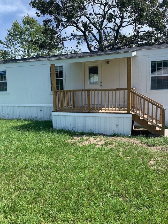 Photo - COVE ROAD - Single Wide Mobile Home for Rent