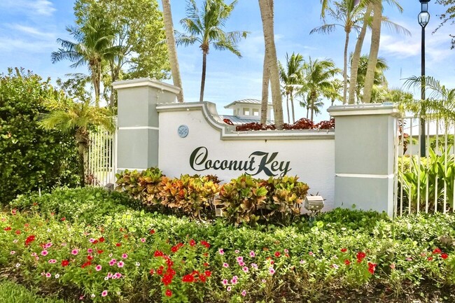 Photo - 168 Coconut Key Ln