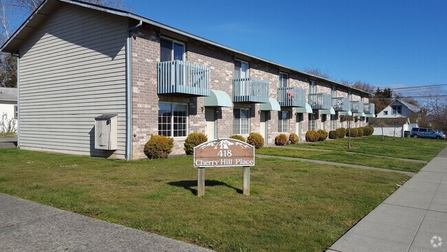 Building Photo - 2 bed 1.5 bath condo in Port Angeles Unit D