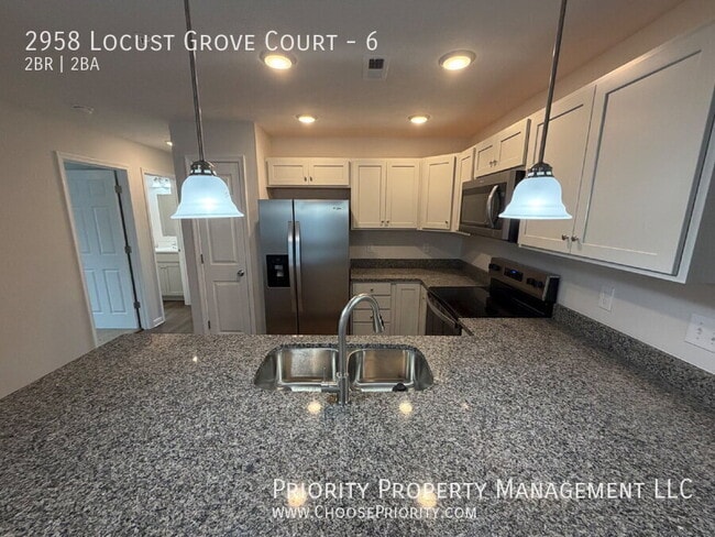 2958 Locust Grv Ct Unit 6