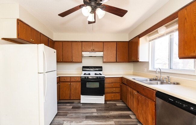 Photo - Comfortable 3 Bedroom 1 Bathroom Home